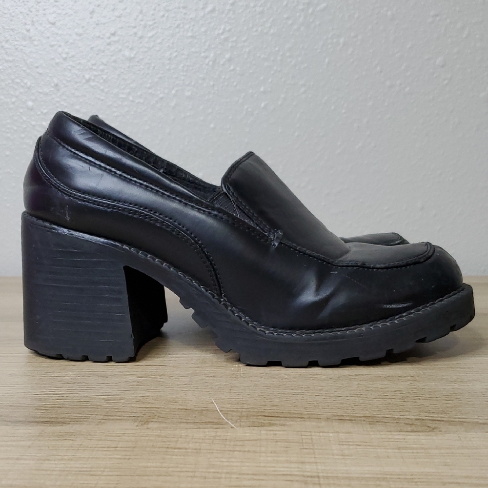 Route 66 Black Chunky Heel Platform Loafers Women's Size 9